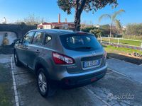 Usata Nissan Qashqai 115 CV (84 kW) 2011 Grigio SUV