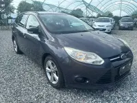 Usata Ford Focus Titanium 116 CV (85 kW) 2012 Blu Station wagon