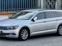 Usata VW Passat 150 CV (110 kW) 2018 Grigio Berlina