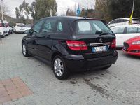 Usata Mercedes B180 Executive 109 CV (80 kW) 2011 Nero Monovolume