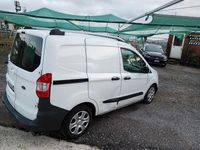 Usata Ford Tourneo Courier 95 CV (69 kW) 2017 Bianco Monovolume