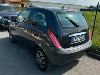 Usata Lancia Ypsilon 69 CV (50 kW) 2004 Nero Utilitaria
