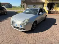 Usata Alfa Romeo Giulietta Distinctive 105 CV (77 kW) 2011 Grigio Utilitaria