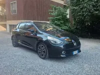 Usata Renault Clio 90 CV (66 kW) 2014 Nero Station wagon