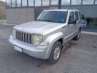 Usata Jeep Cherokee Sport 177 CV (130 kW) 2009 Argento SUV