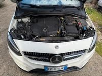 Usata Mercedes B200 2016 Bianco Monovolume