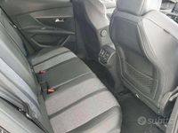 Usata Peugeot 3008 Allure 131 CV (96 kW) 2019 Blu/azzurro SUV