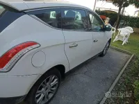 Usata Lancia Delta 120 CV (88 kW) 2009 Bianco Utilitaria