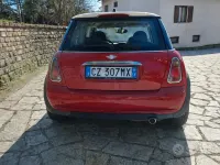 Usata Mini Cooper Seven 116 CV (85 kW) 2006 Rosso Utilitaria