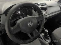 Usata Skoda Fabia Ambition 75 CV (55 kW) 2015 Blu Utilitaria