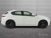 Usata Alfa Romeo Stelvio Veloce 209 CV (153 kW) 2021 Bianco SUV