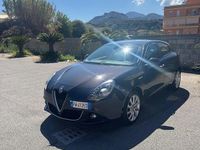 Usata Alfa Romeo Giulietta Super 120 CV (88 kW) 2019 Grigio Utilitaria
