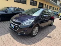 Usata Peugeot 208 Active 68 CV (50 kW) 2017 Blu Utilitaria