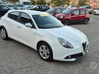Usata Alfa Romeo Giulietta 120 CV (88 kW) 2017 Bianco Utilitaria