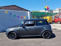 Usata Mini Cooper S 184 CV (135 kW) 2010 Grigio Utilitaria