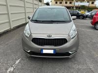 Usata Kia Venga 90 CV (66 kW) 2016 Grigio Utilitaria