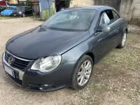 Usata VW Eos 150 CV (110 kW) 2009 Grigio Cabrio