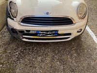 Usata Mini Cooper 90 CV (66 kW) 2010 Giallo Utilitaria