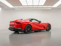 Usata Ferrari 812 795 CV (584 kW) 2021 Rosso corsa Cabrio