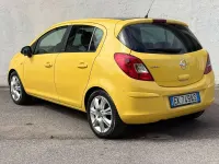Usata Opel Corsa 86 CV (63 kW) 2011 Giallo Utilitaria
