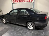 Usata Alfa Romeo 155 126 CV (92 kW) 1993 Nero Berlina