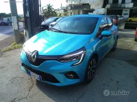 Usata Renault Clio V Intens 86 CV (63 kW) 2020 Bluazzurro Berlina