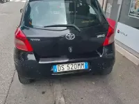 Usata Toyota Yaris 105 CV (77 kW) 2008 Nero Utilitaria