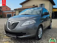 Usata Lancia Ypsilon 69 CV (50 kW) 2013 Grigio Utilitaria