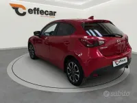 Usata Mazda 2 Exceed 105 CV (77 kW) 2018 Rosso Berlina