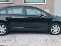Begagnad Citroën C4 90 HK (66 kW) 2009 Svart Sedan