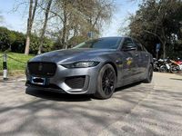 Usata Jaguar XE R-Dynamic 204 CV (150 kW) 2022 Grigio Berlina