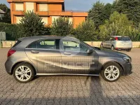 Usata Mercedes A180 109 CV (80 kW) 2017 Grigio Utilitaria