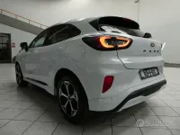 Usata Ford Puma 124 CV (91 kW) 2025 Bianco SUV