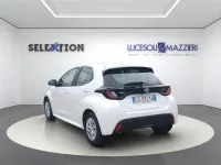 Usata Toyota Yaris Business Edition 92 CV (67 kW) 2024 Bianco Utilitaria