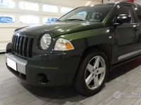 Usata Jeep Compass 140 CV (102 kW) 2007 Verde SUV
