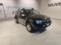 Usata Dacia Duster Lauréate 110 CV (80 kW) 2014 Nero SUV