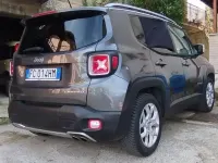 Usata Jeep Renegade Limited 140 CV (102 kW) 2016 Grigio SUV