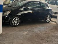 Usata Opel Corsa 75 CV (55 kW) 2008 Nero Berlina
