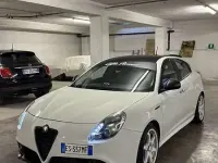 Usata Alfa Romeo Giulietta Exclusive 170 CV (125 kW) 2013 Bianco Utilitaria