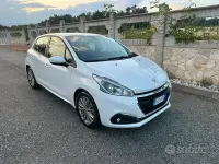 Usata Peugeot 208 75 CV (55 kW) 2017 Bianco Utilitaria
