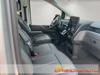 Usata Hyundai Staria 177 CV (130 kW) 2024 Argento Monovolume