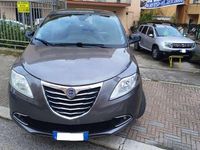 Usata Lancia Ypsilon Gold 95 CV (69 kW) 2012 Grigio Utilitaria