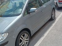 Usata VW Touran Trendline 105 CV (77 kW) 2009 Grigio Monovolume
