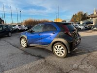 Usata Toyota Aygo X Lounge 72 CV (52 kW) 2022 Blu SUV