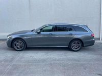 Usata Mercedes E300 Premium 194 CV (142 kW) 2021 Grigio selenite metallizzato Station wagon