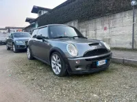 Usata Mini Cooper S 163 CV (119 kW) 2003 Grigio Utilitaria