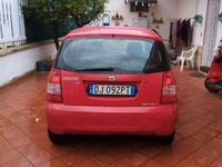 Usata Kia Picanto LX 60 CV (44 kW) 2007 Rosso Utilitaria
