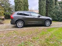 Usata Volvo XC60 Momentum 303 CV (222 kW) 2019 Verde SUV