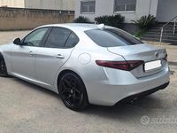 Usata Alfa Romeo Giulia 190 CV (139 kW) 2021 Grigio Berlina