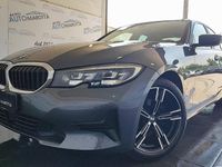 Usata BMW 318 Sport Line 150 CV (110 kW) 2019 Grigio Berlina